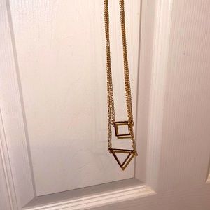 Goldtone fashion necklace